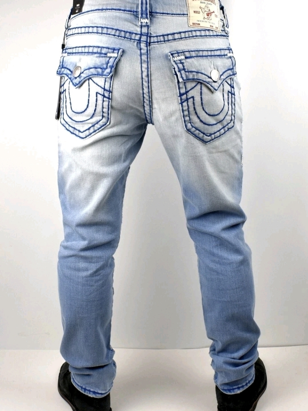 $239 True Religion Rocco Super T Relaxed Skinny Jeans 28